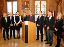 IL COMUNE INCONTRA LA STAMPA